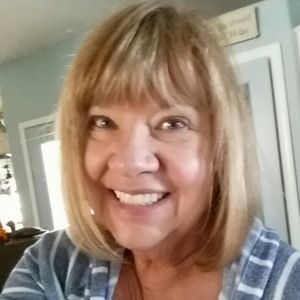 Meet your Posher, Roxanne